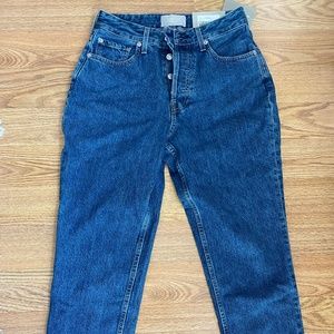 Everlane curvy 90’s cheeky straight jeans